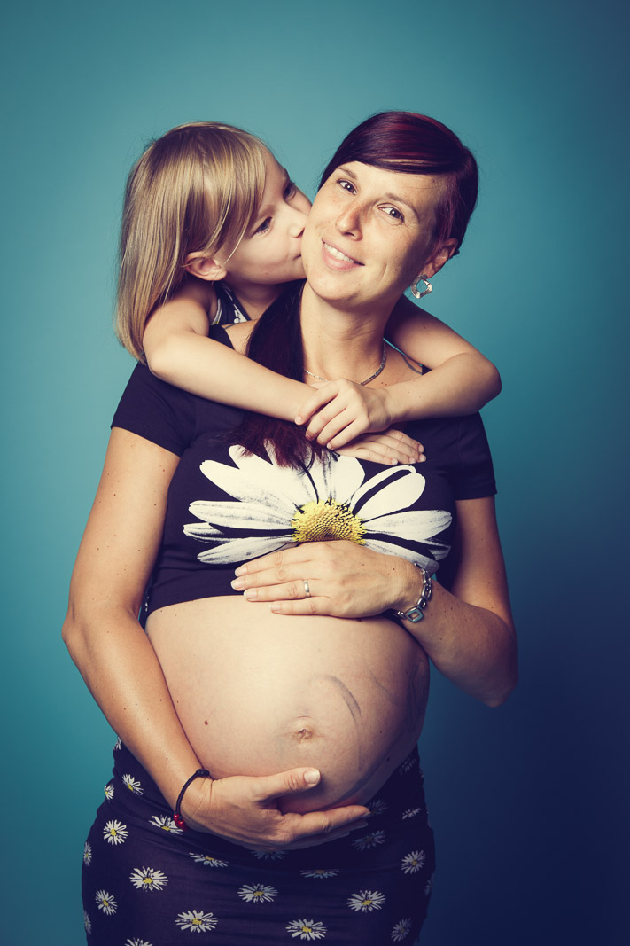 Babybauch- Schwangerschaftsshooting in Dresden by newpic.eu